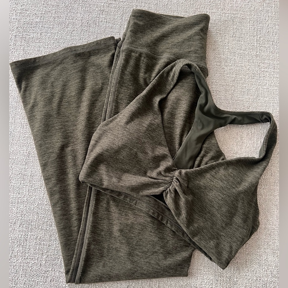 Fabletics Olive Green Twist-Front Sports Bra